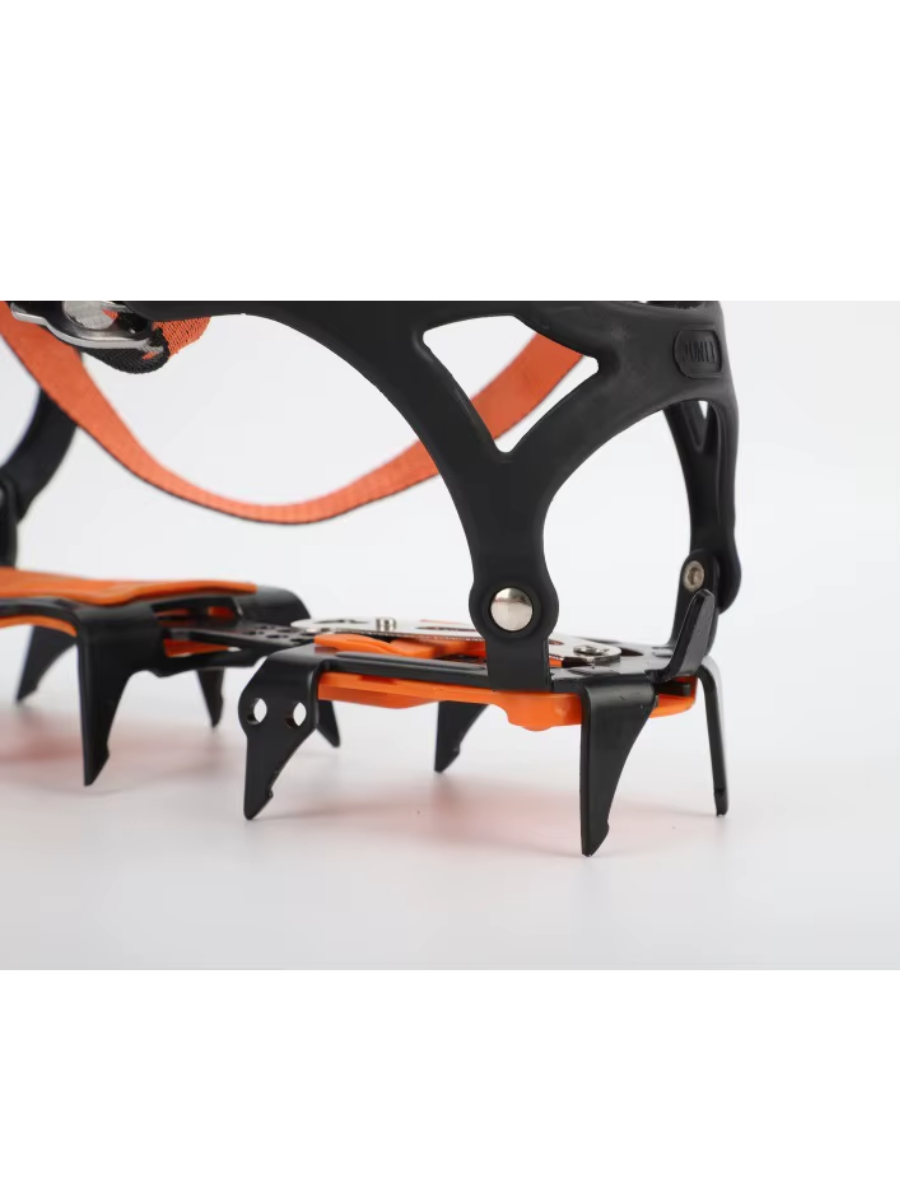 Crampon de randonnée 12 pointes - Randonnée, Trekking et Alpinisme