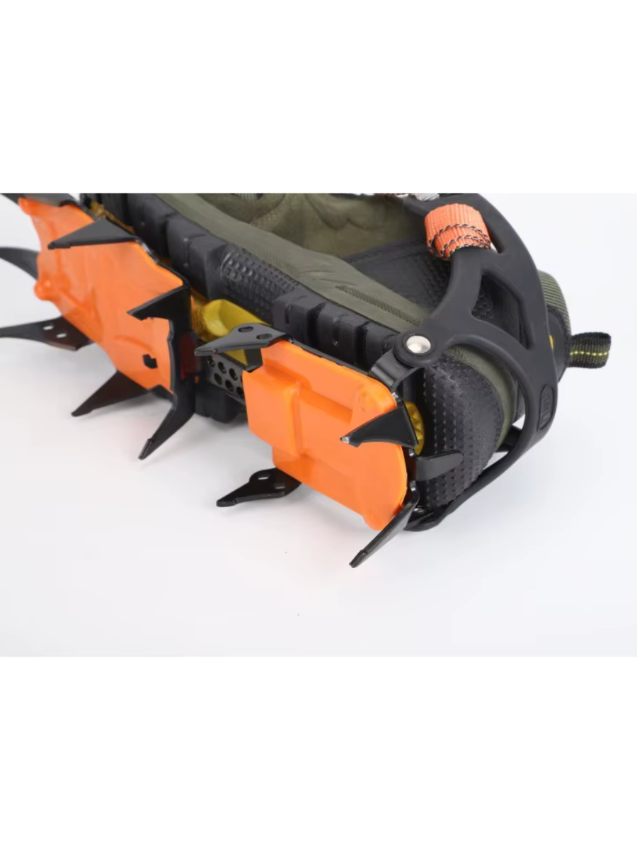 Crampon de randonnée 12 pointes - Randonnée, Trekking et Alpinisme
